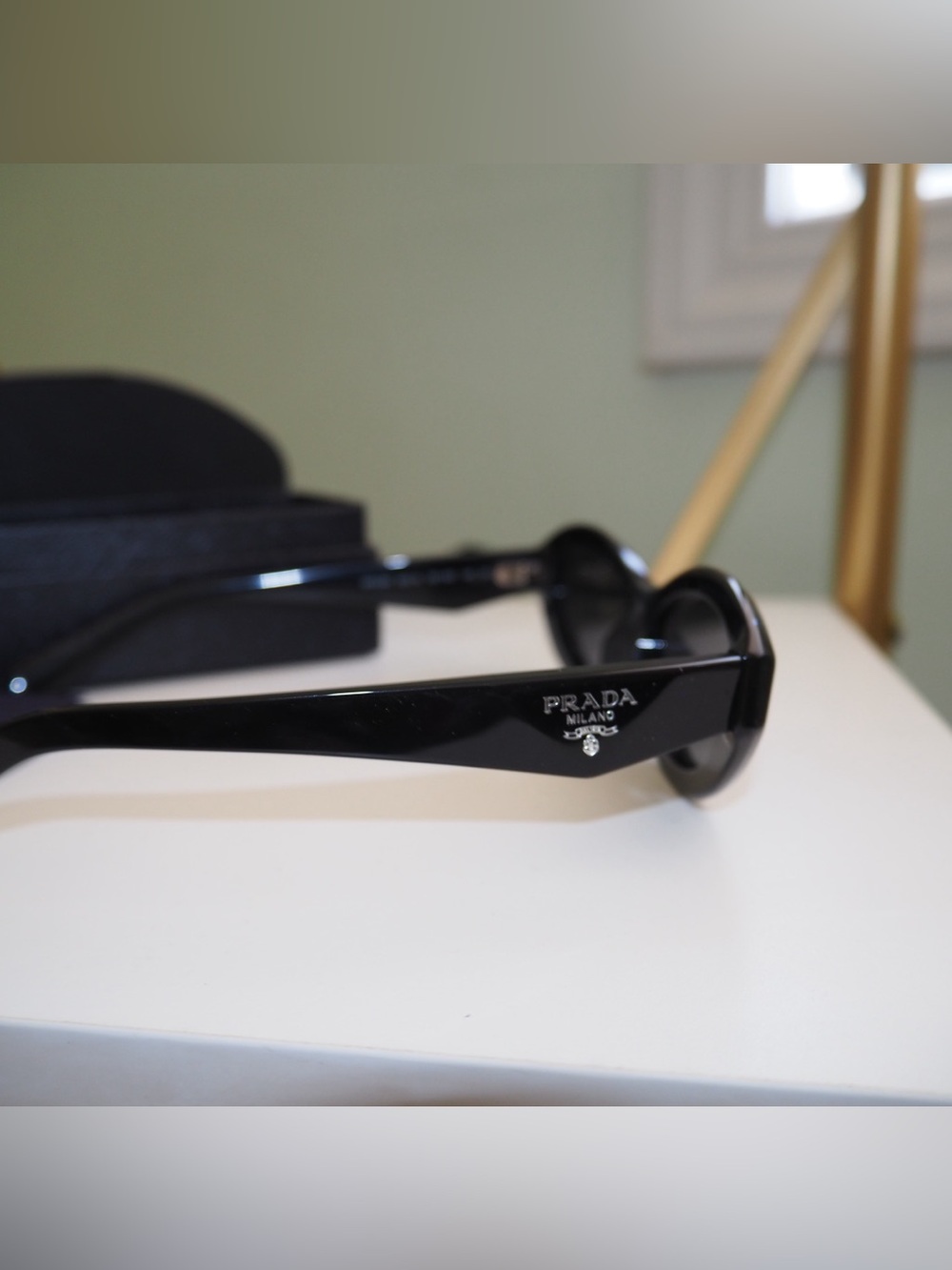 PRADA Symbole Oval Black Acetate Sunglasses SPR04Y Silver Logo with Box - Picture 5 of 8